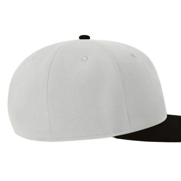 Skater Life | Original Flat Peak Snapback | Beechfield B660 White and Black