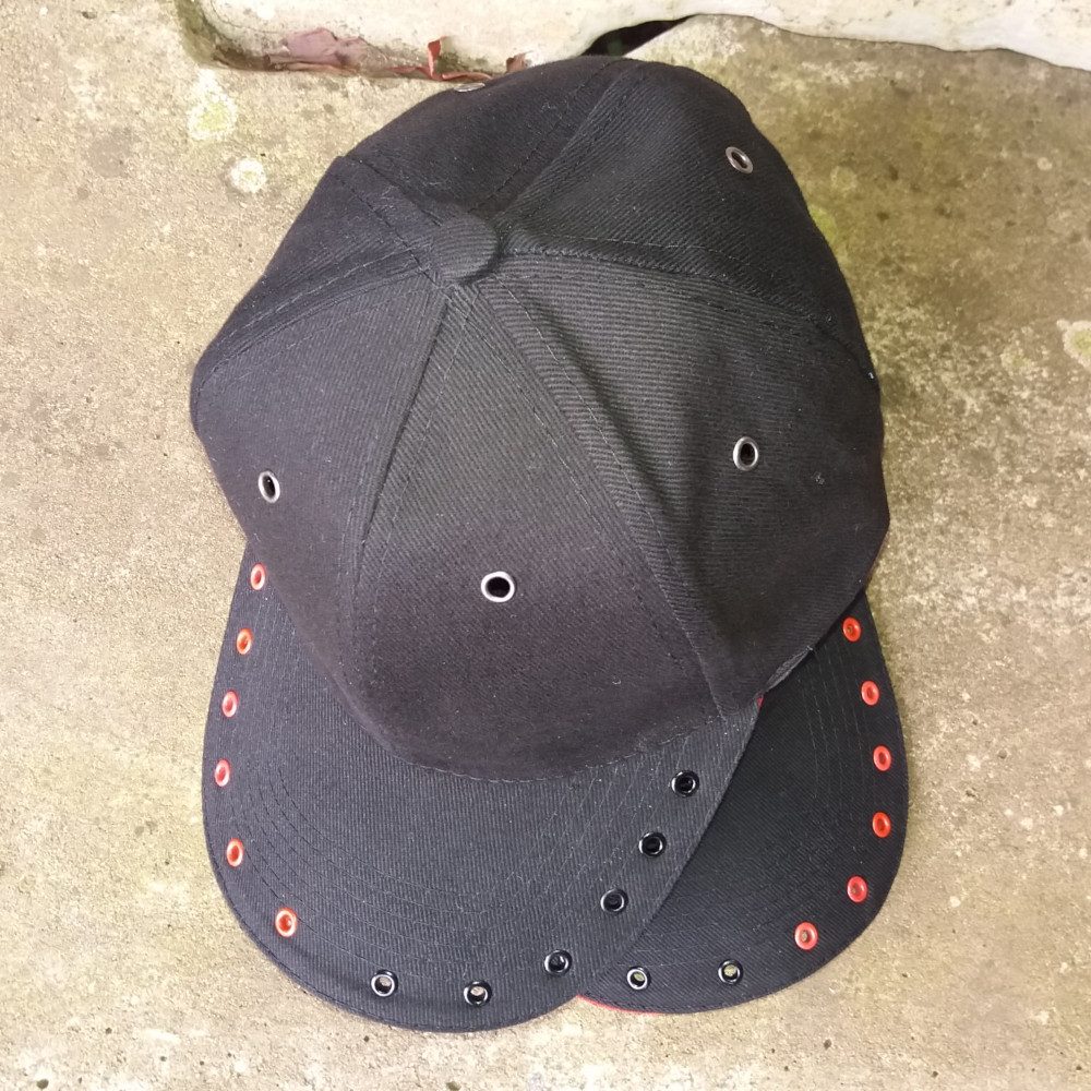 black-red-custom-couple-cap-set (5)