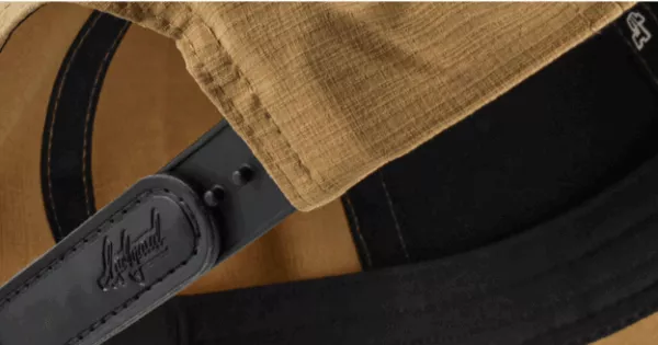 debossed-strap-1